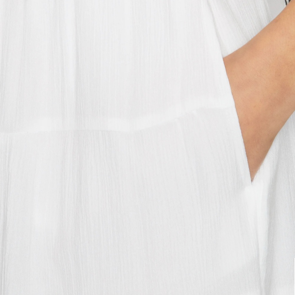 Hollister Dress in color white size medium - Picture 4 of 8